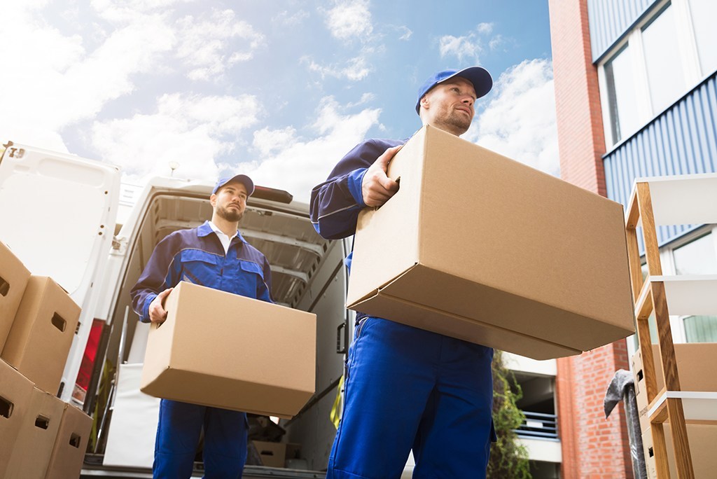 How to find the best moving deals