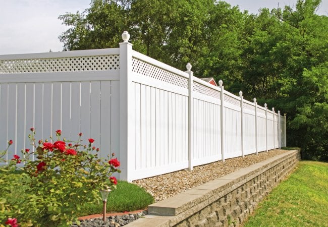 Fence vs. Wall: Which is the Better Option for Your Home?